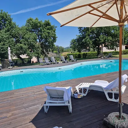 Villaggio Le Querce Hotel apartamentowy
