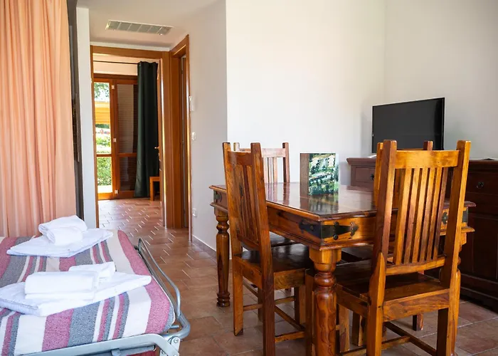 Villaggio Le Querce Sorano (Grosseto)