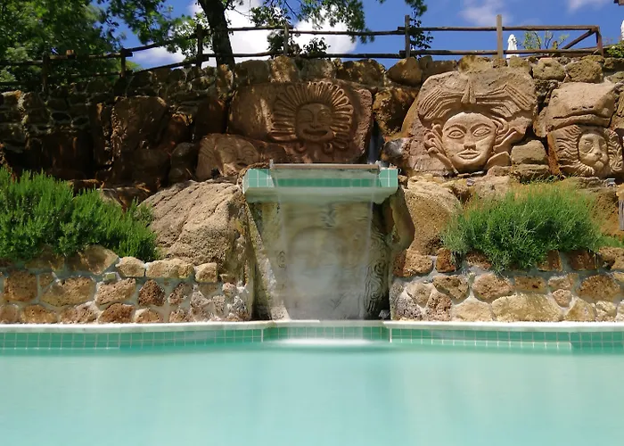 Apart-hotel Villaggio Le Querce 4*