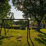 Appart hôtel Villaggio Le Querce 4*