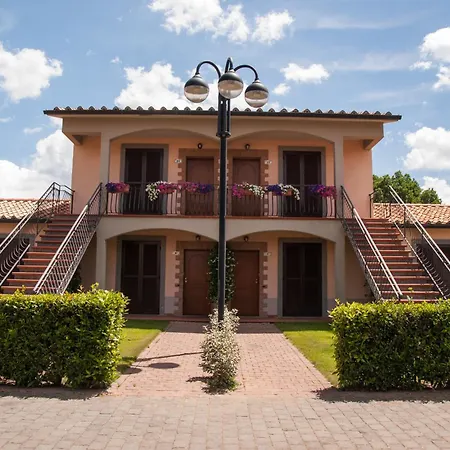 Villaggio Le Querce 4*