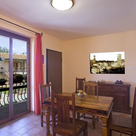 Villaggio Le Querce Aparthotel Sorano (Grosseto)