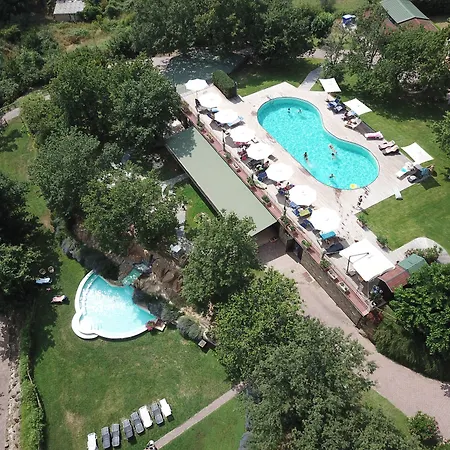 Villaggio Le Querce Aparthotel
