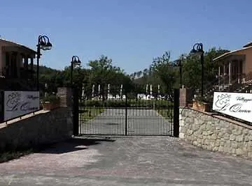 Appart hôtel Villaggio Le Querce Sorano (Grosseto)