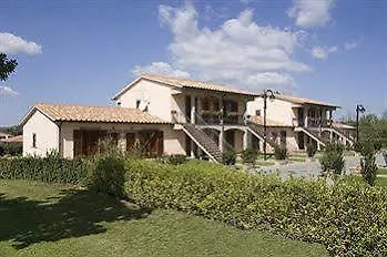 Villaggio Le Querce 4*