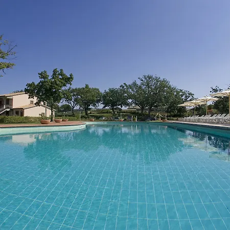 Villaggio Le Querce 4*